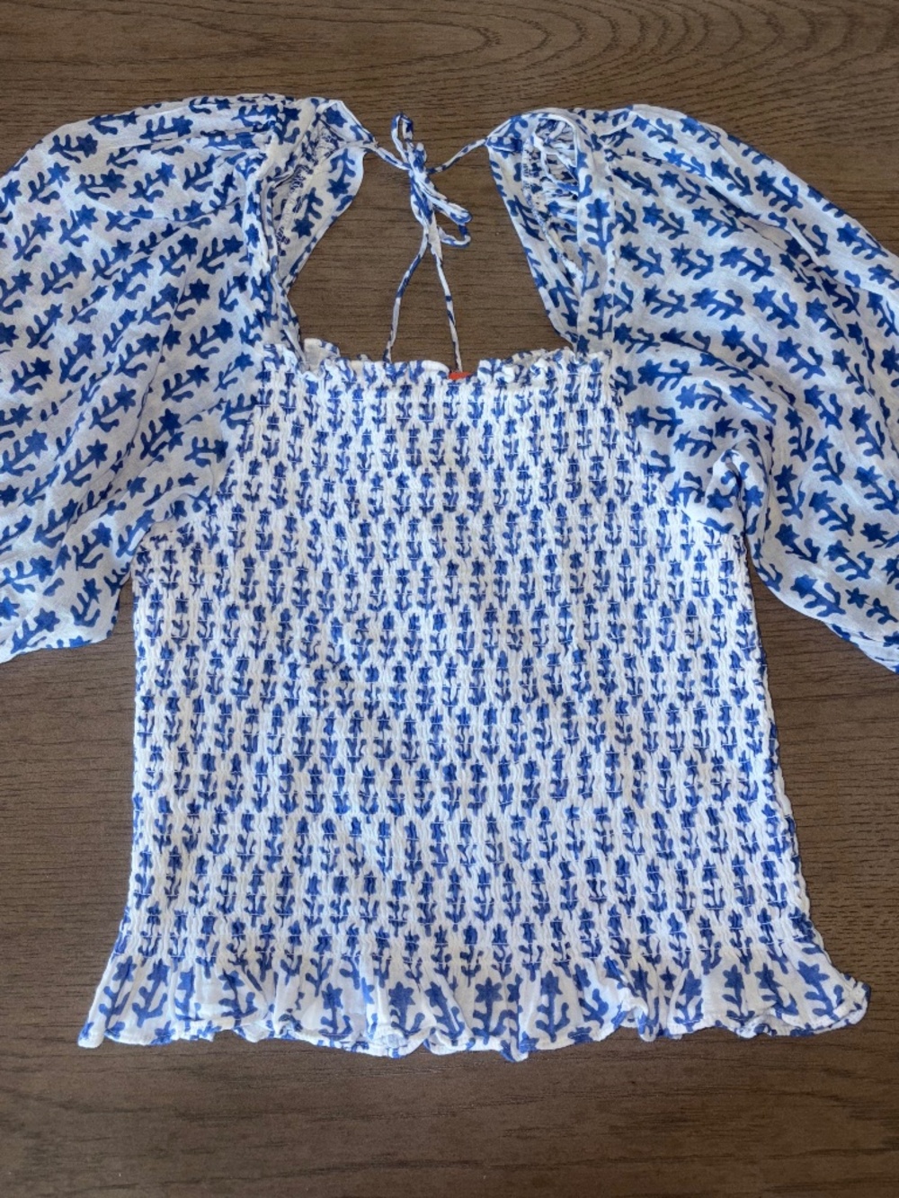 Oliphant 100% Cotton Top Women’s Smocked Floral Blue White